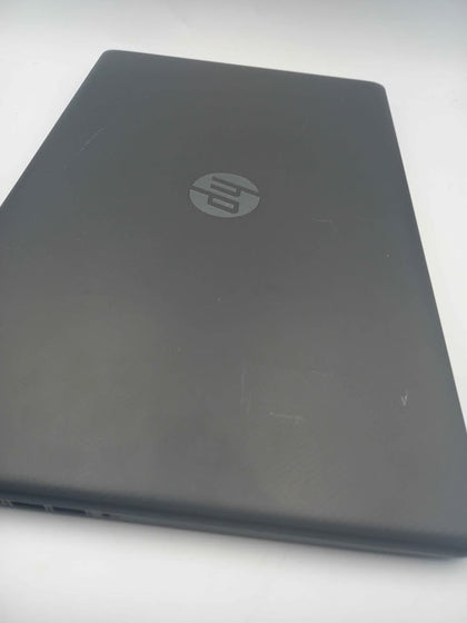 HP 17-BY0023/4417U/4GB Ram/1TB HDD/DVD-RW/17