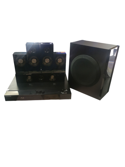 SAMSUNG HT-C5500 BLU RAY  DVD HOME CINEMA