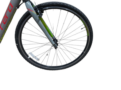 Carrera Crixus Road bike