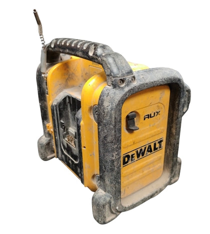 DeWalt DAB Site Radio w/battery and charger**Unboxed**