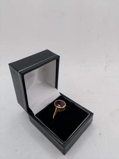 9CT Yellow Gold Ring With Big Red Stone (Not Ruby) - Size R - 3.05 Grams