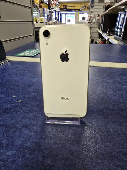 IPHONE XR 64GB