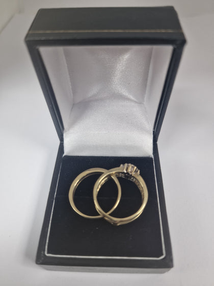 Gold Ring 9CT Size M 4.3G.