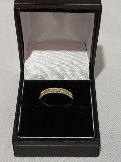 9ct White Gold Half Eternity Ring with Clear Stones - Size L - 2.1g