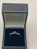 9ct White gold Ring With Clear Stones - Q