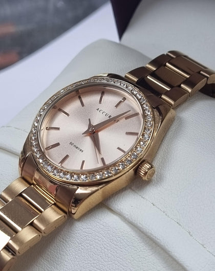 Accurist Swarovski Bazel Rose Gold Tone Lb1512 Ladies Watch.