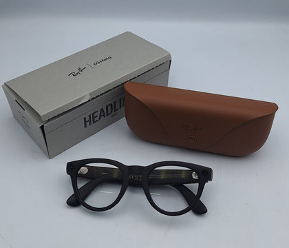 Ray-Ban Meta Headliner Sun Glasses 2nd gen size small with charging case and box