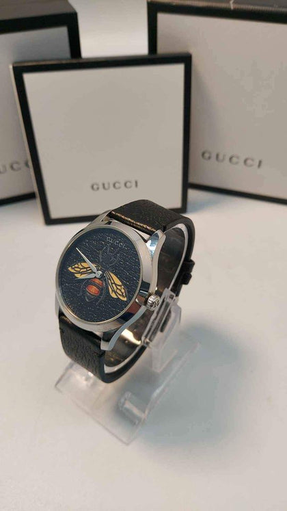 Gucci G-Timeless YA1264067 Qaurtz Watch With Bee On Dial - 38mm Case Size - Unisex - Leather Strap - Boxed In Excellent Condition