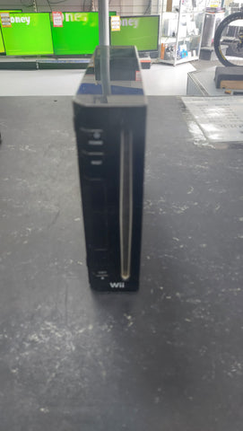 Wii Console, Black WITH CONTROLLER AND SOME LEADS