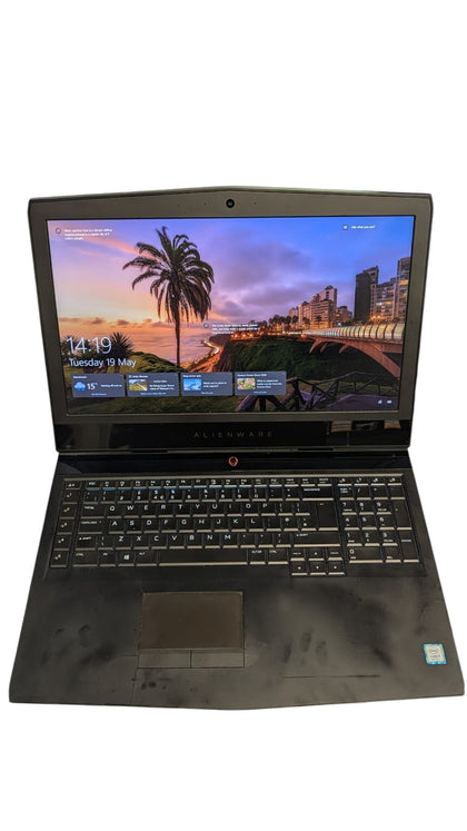 Alienware 17-R5 Gaming Laptop