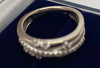 9ct white gold ring (O)