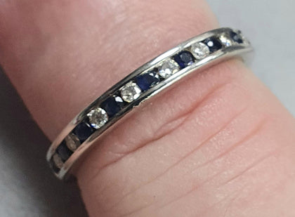 9ct White Gold /ring Diamond and Blue Stones Size K 1/2