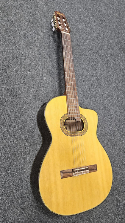 Takamine T30 Classical Guitar