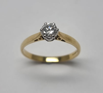 18ct Gold 0.42ct Diamond Solitaire Ring - Size R - RRP £2250