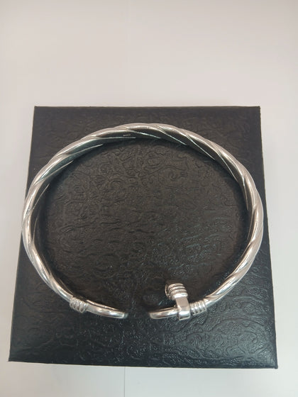 new silver bangle 925, weight 45.13