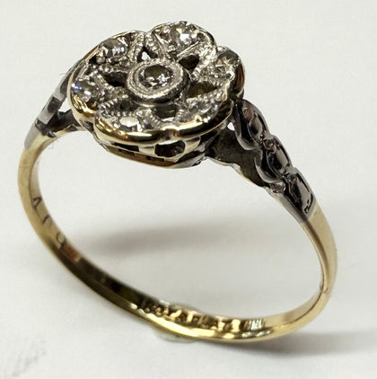 18ct & Platinum ring with diamond Size M