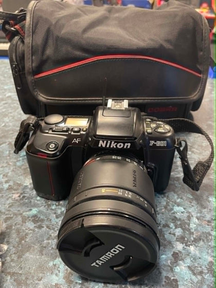 Nikon F-601 film SLR camera