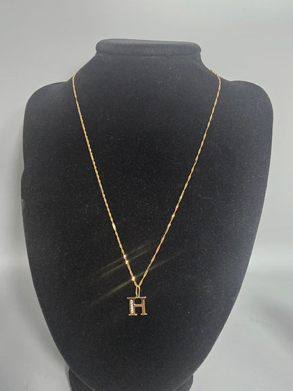 14CT 585 Gold Necklace With H Pendent 1.8G 18'' IN LENGTH INCLUDING PENDANT