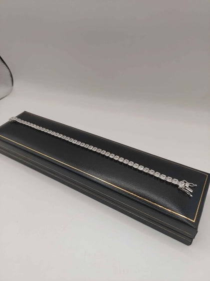 ***BRAND NEW***(925 Hallmarked&Tested), 10.9G Silver CZ Bracelet, 8