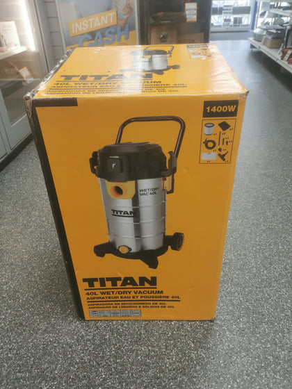 Titan TTB1353VAC 1400W 40Ltr Wet & Dry Vacuum 220-240V