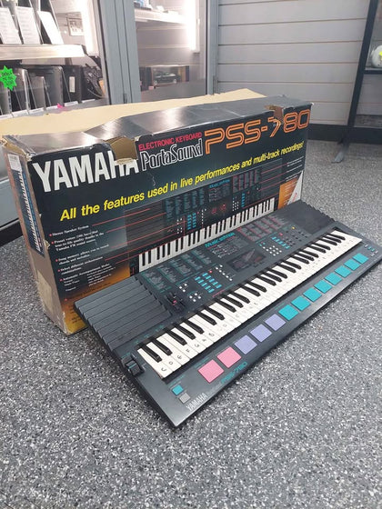 Yamaha PSS-780 Keyboard With Manual, Boxed
