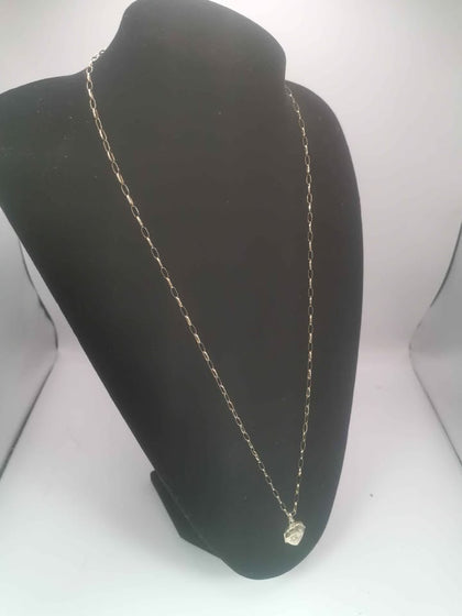 9CT Gold Chain With Heart Lockett 28