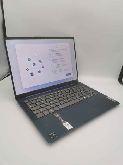 Lenovo Slim 5 14Q8X9, SD X1P-42-100, 16GB Ram, 512GB SSD, 14