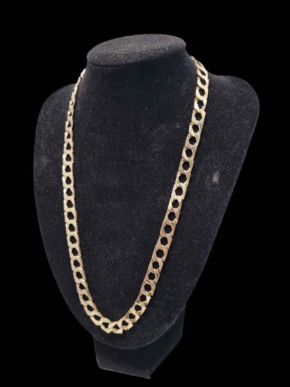 9ct Yellow Gold Flat Patterned Curb Chain Necklace - 35.50 Grams - 22