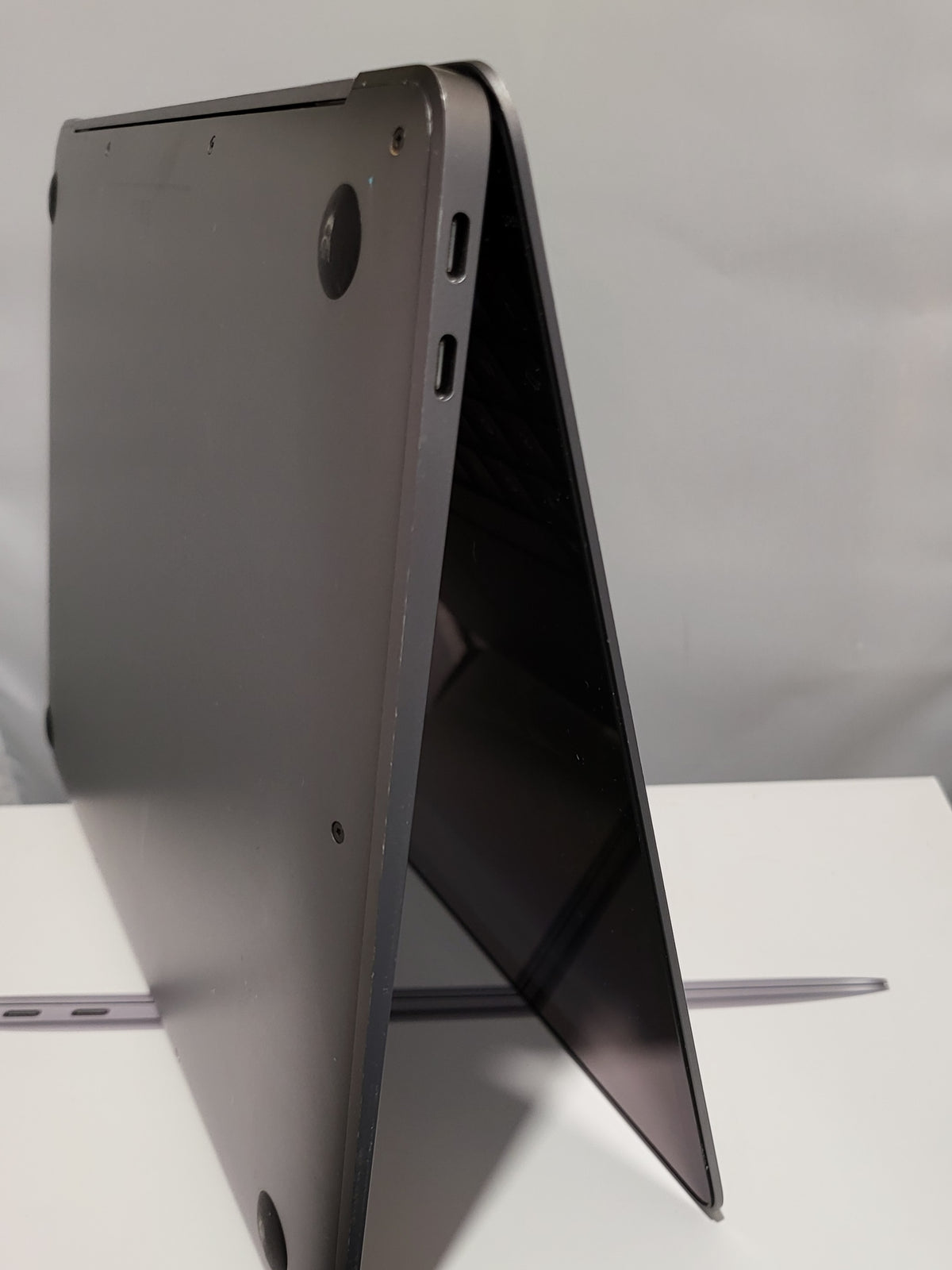 Apple MacBook Air 10,1 (2020), 8GB Ram, 256GB SSD, M1 (8-CPU 7-GPU