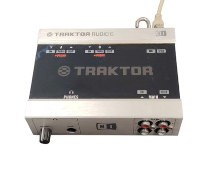 Native Instruments Traktor Audio 6 USB Interface**Unboxed**