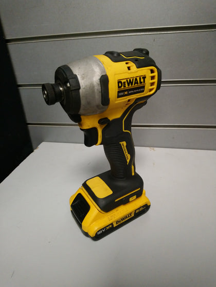 DeWalt DCF809 18V Xr Li-Ion Brushless Impact Driver 1x2Ah Battery