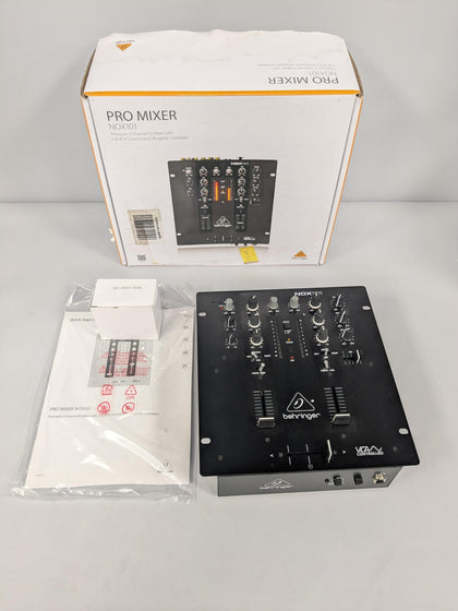 Behringer NOX101 - DJ Mixer