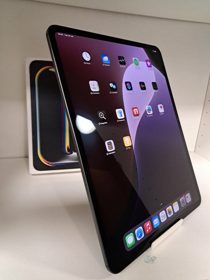 iPad Pro M4 13-inch Wi-Fi  Cellular 256GB with Standard Glass — Space Black - Great Yarmouth