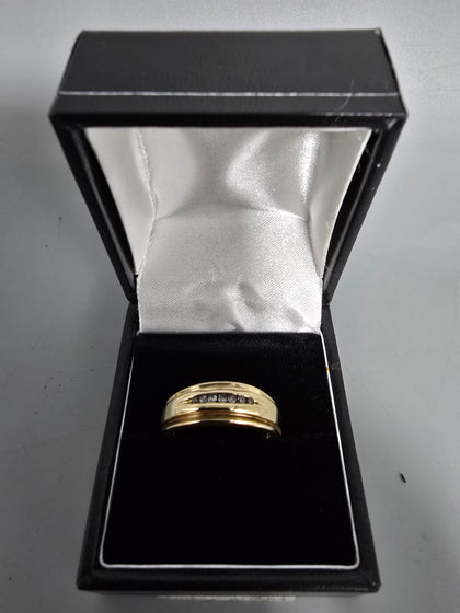 9CT Gold Ring 375 3.5G Size R DIA