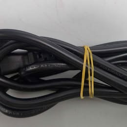 Behringer ULTRAGAIN PRO MIC2200 Vacuum Tube Microphone/Line Preamplifier