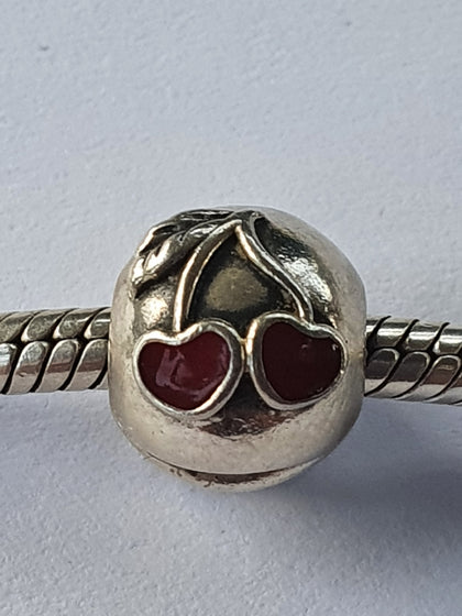 Pandora Love Red Cherries Clip 791093EN39