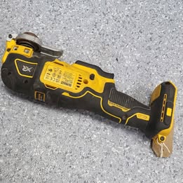 DeWalt 18V Cordless Brushless Multitool - Model DCS355 - Bare Unit Only