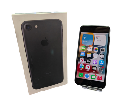 Apple iPhone 7 Mobile Phone Boxed