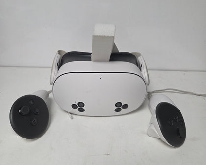 Meta Quest 3S Mixed Reality Headset - 128 GB