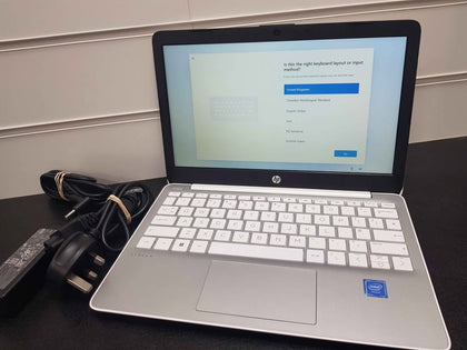 HP Stream 11 Pro G5/N4100/4GB Ram/64GB SSD/11