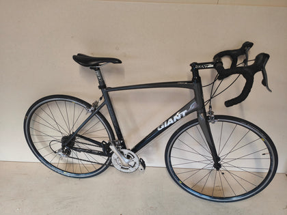 Giant Defy Road Bike 23