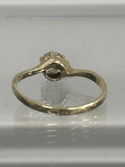 9ct gold RING RING SIZE L 1.6g in excellent condition boxed