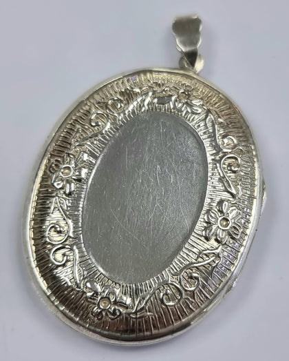 Silver Locket 6cm