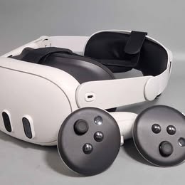 Meta Quest 3 VR Headset (With Controllers) - 512GB
