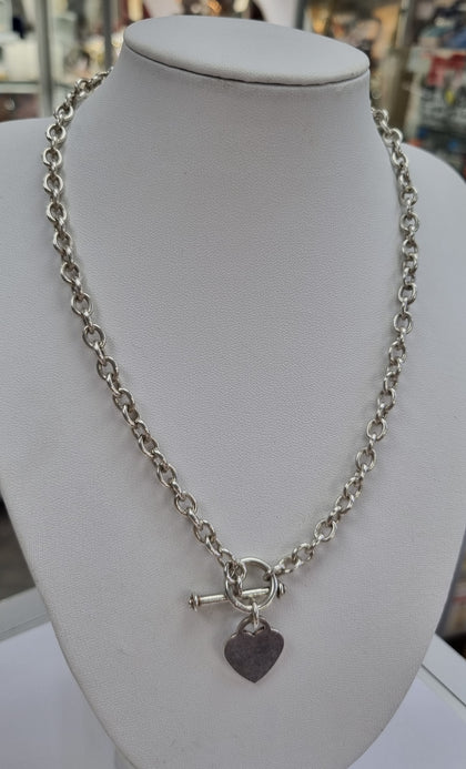Silver T-bar necklace with silver heart