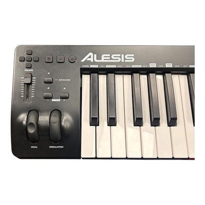 ALESIS Q49 Keyboard