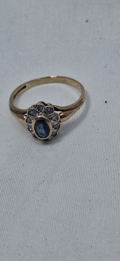 9ct Yellow Gold Ladies With Clear & Blue Stones - 2.05 Grams - Size P