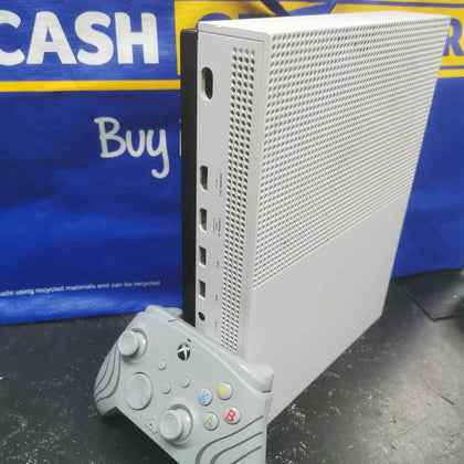 Xbox One S 500GB Console complete with wired controller and all required leads