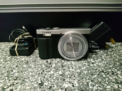 Panasonic Lumix Dmc-tz70 Digital Camera 30x Zoom