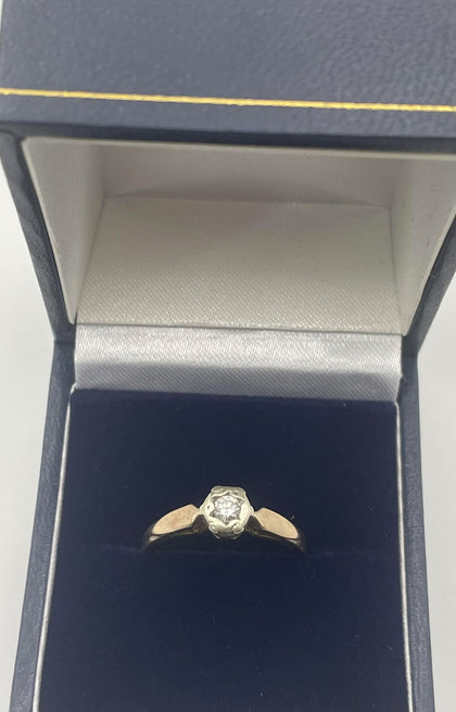 9CT DIAMOND RING 1.9 - K